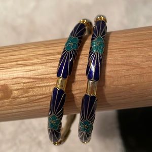 Vintage blue and gold colouring metal bracelets